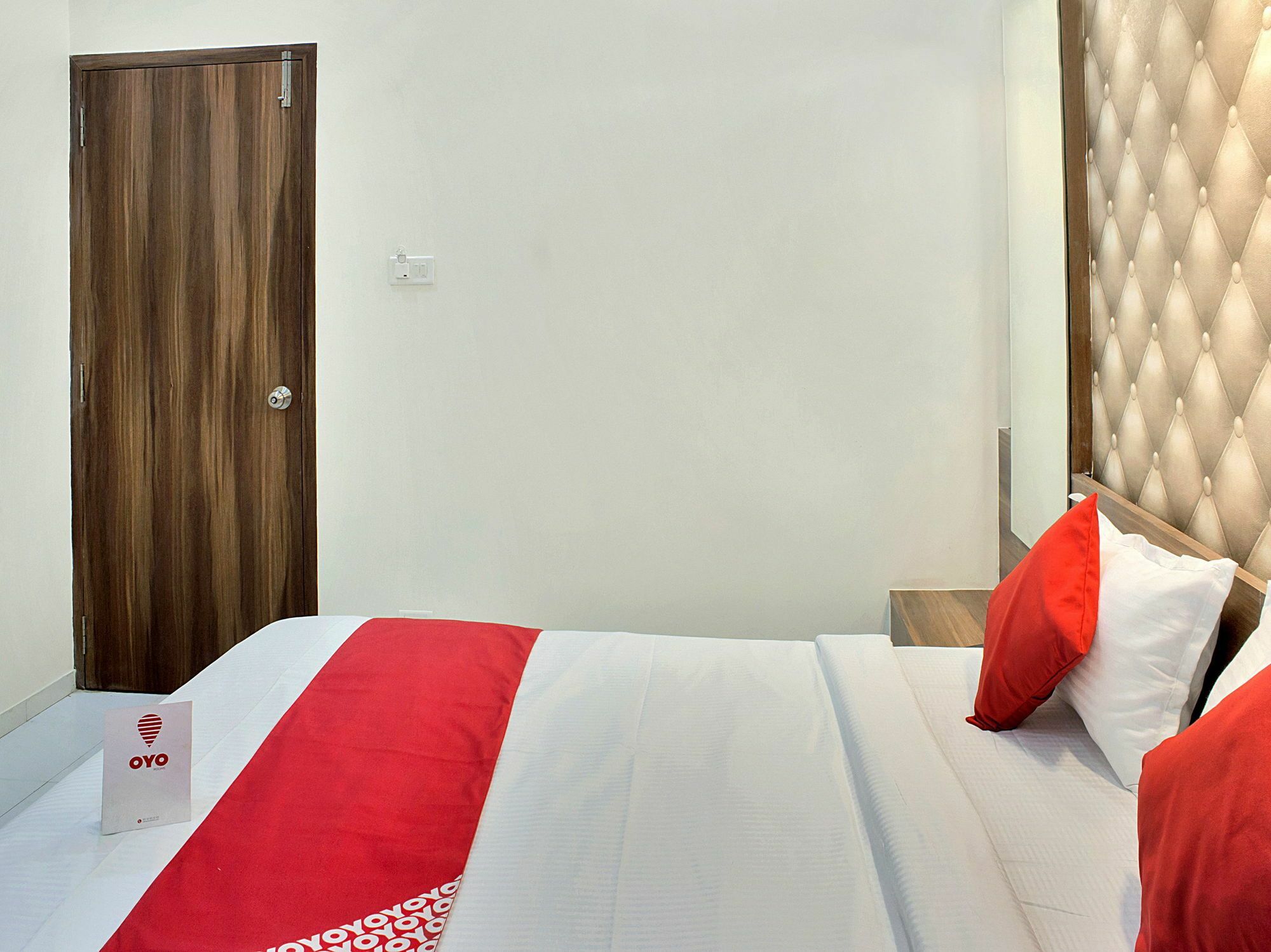 Hotel Collection O Sunshine Near Inox à Pune Extérieur photo